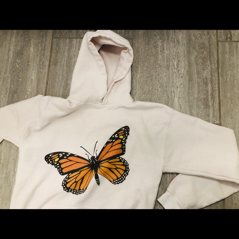 Super cute butterfly hoodie 🦋